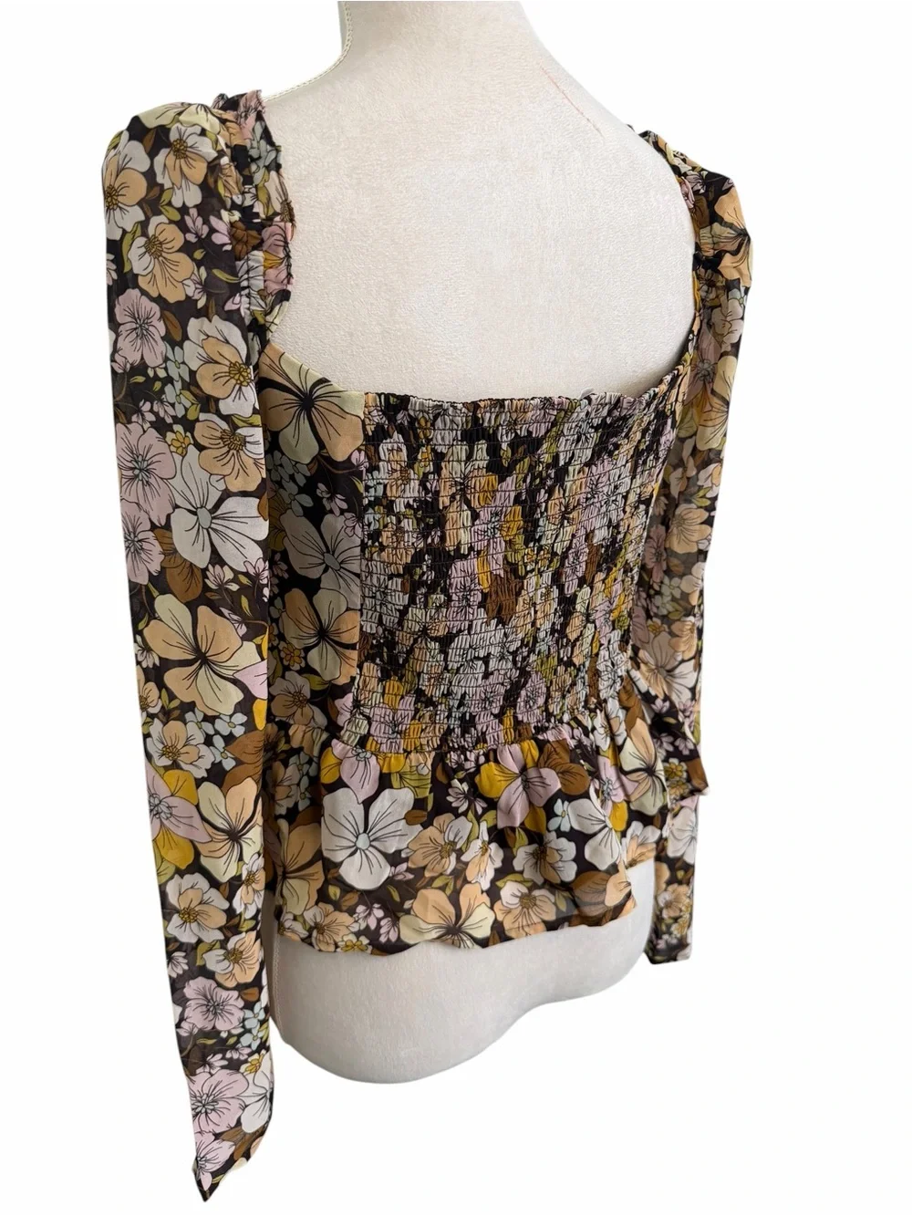 Astr the Label Toni Top Floral Ruched Peplum in Brown, Pink & Yellow